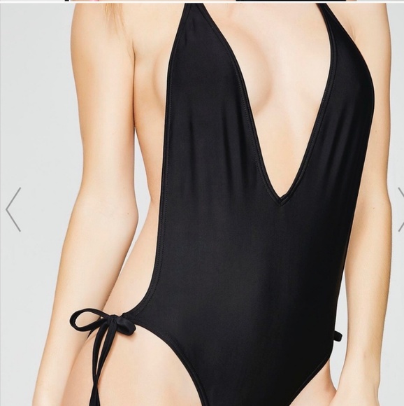 Current Mood. One piece bathing suit - Picture 3 of 6